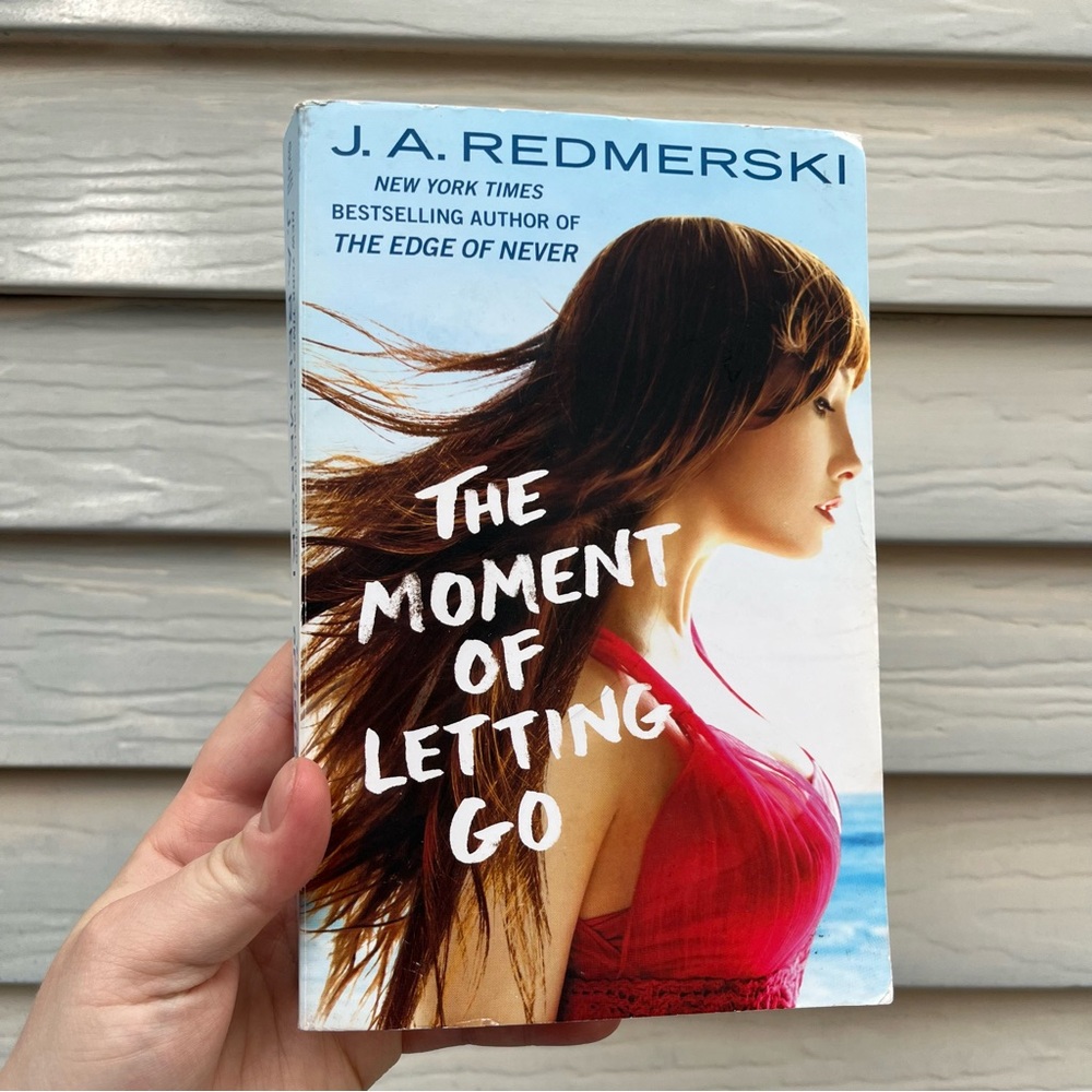 📚 FREE ADD ON BOOK 📚 The Moment of Letting Go by J.A. Redmerski